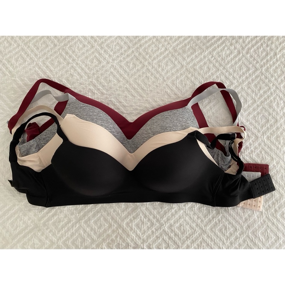 Soma Enbliss Wireless 4 Bra Bundle 34DD